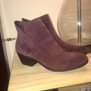 Suede heeled Booties